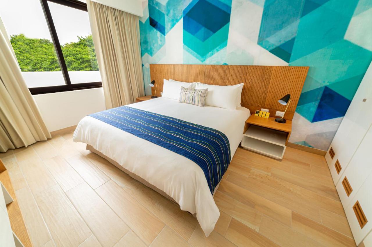 Tu Paraiso Privado- Lahun Suites Playa Del Carmen Oda fotoğraf
